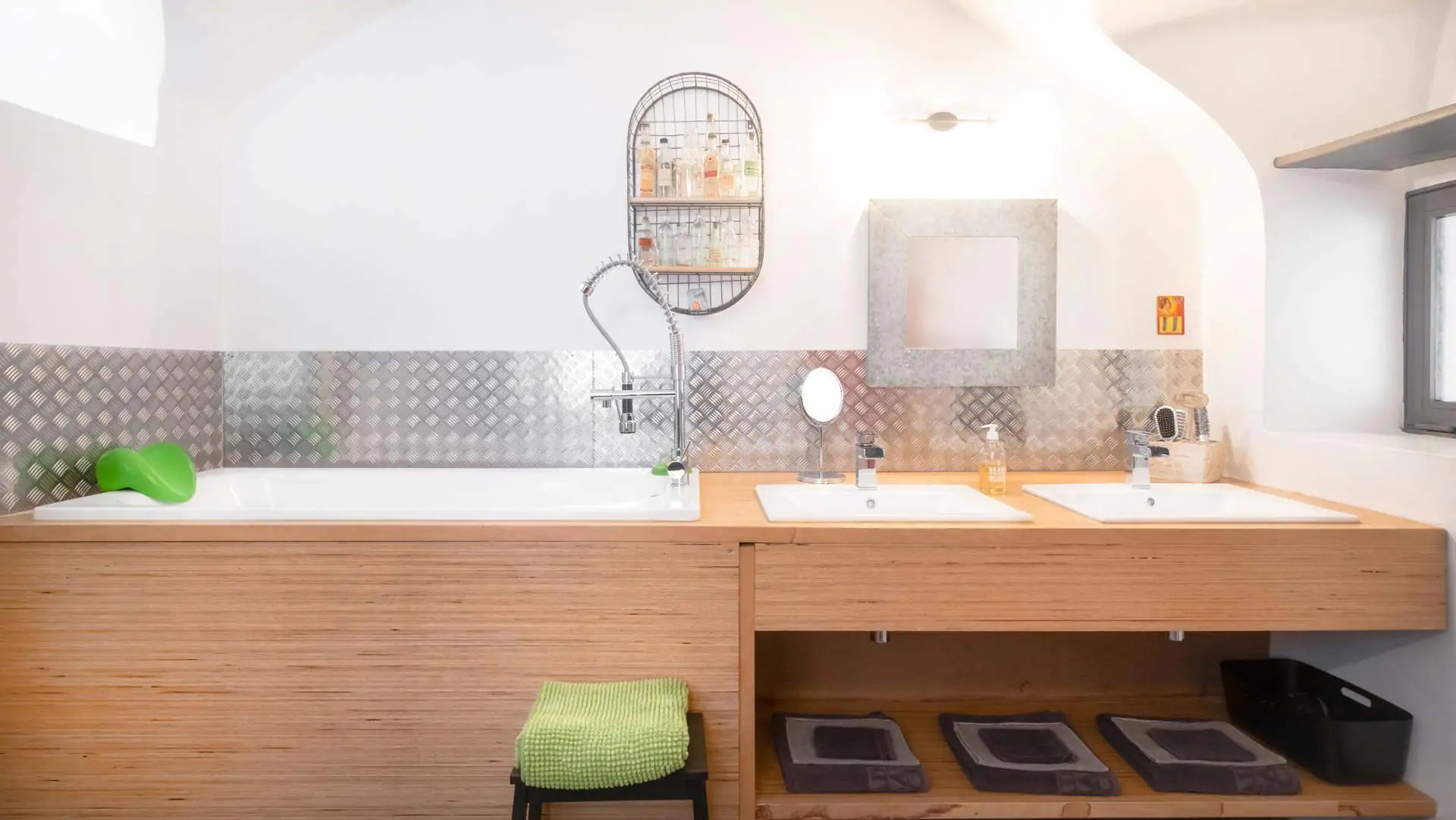 Un gîte de charme, moderne et tout confort près d'Uzès
